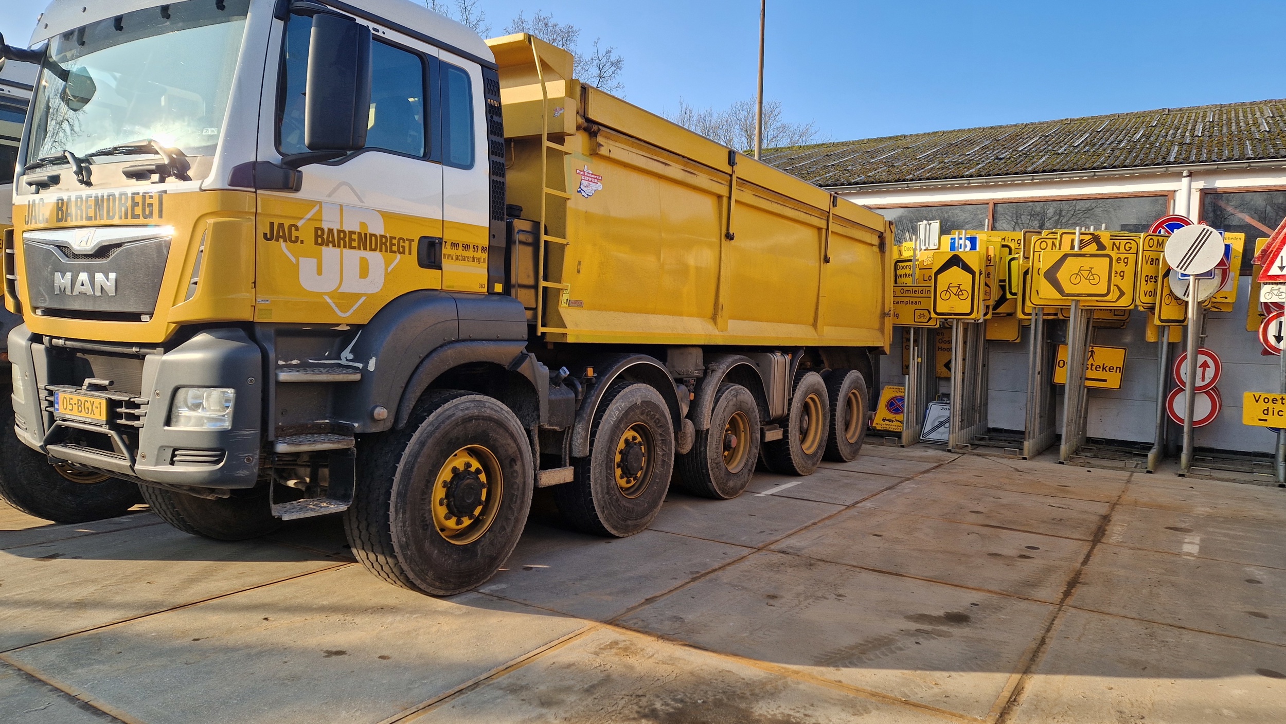 Meer dan 37 ton totale massa